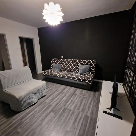 Apatrament Jagielonska Lägenhet Legnica Exteriör bild